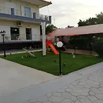 Rea's House * Vrahati