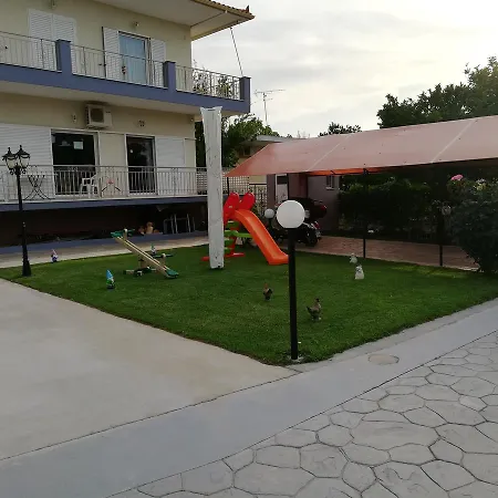 Rea's House * Vrahati
