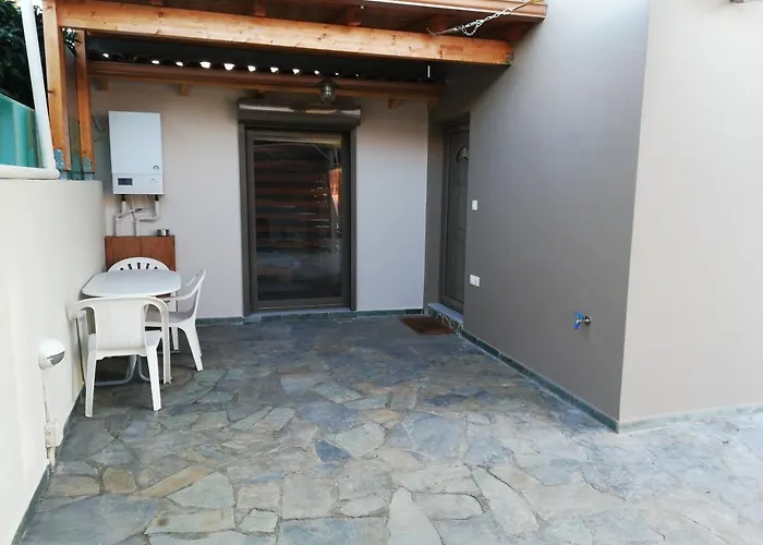 Rea's House * Vrahati